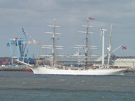 Tall ships - Liverpool